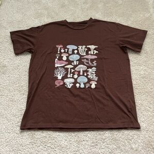 Brown t-shirt with mushrooms